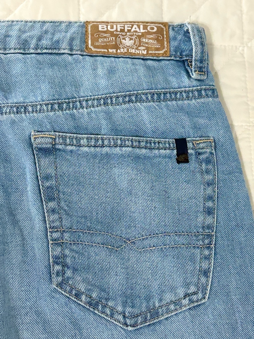 Buffalo David Bitton High Rise Bootcut Jeans - Size 29x32 100% Cotton Denim - Picture 8 of 9